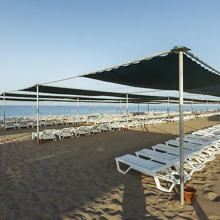 Venüs Resort Side